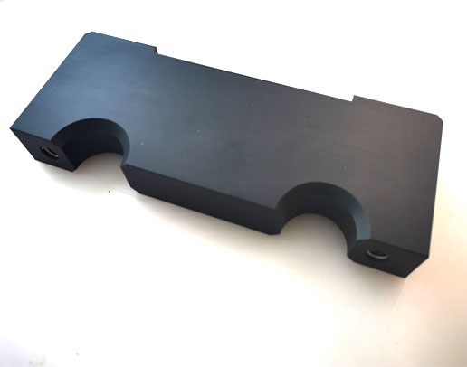 尼龍機加工件在鐵路行業中的應用與推廣